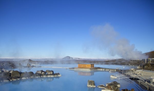 Vue des bainds chauds naturels de Myvatn en Islande