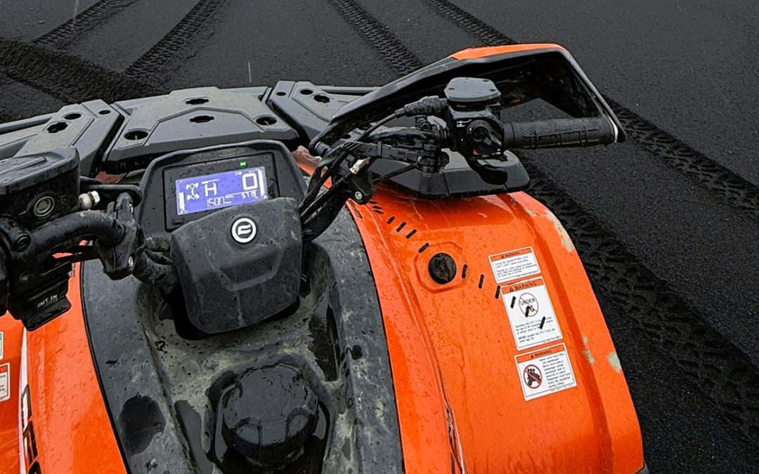 Quad sur la plage de Sólheimasandur